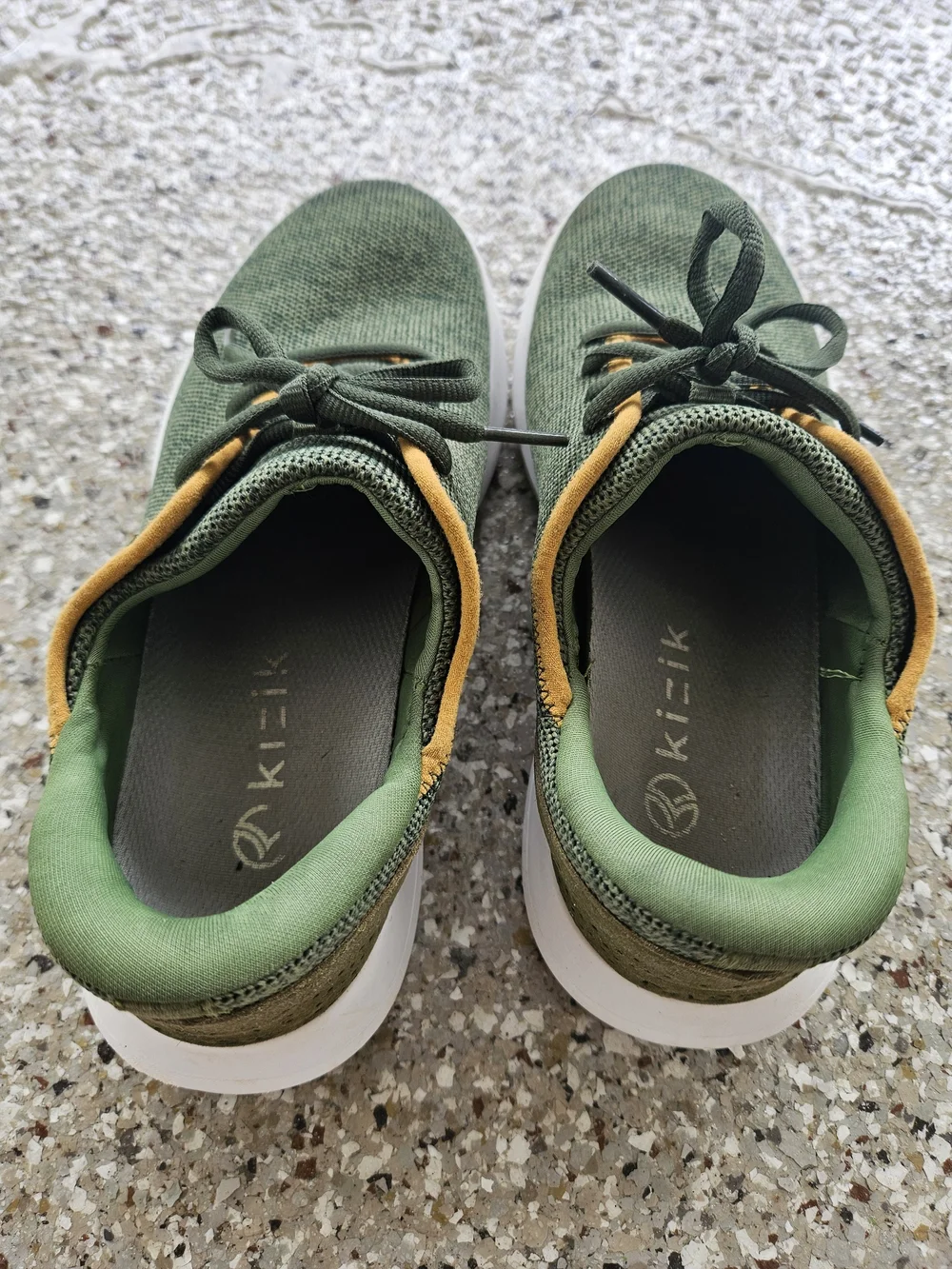 Kizik Men’s Olive Green Knit Lace-Up Sneakers with Tan Accent